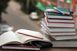 Testi scolastici: Sil Confesercenti, allarme caro-libri, aumenti fino al 12%, ma margine librai in caduta libera